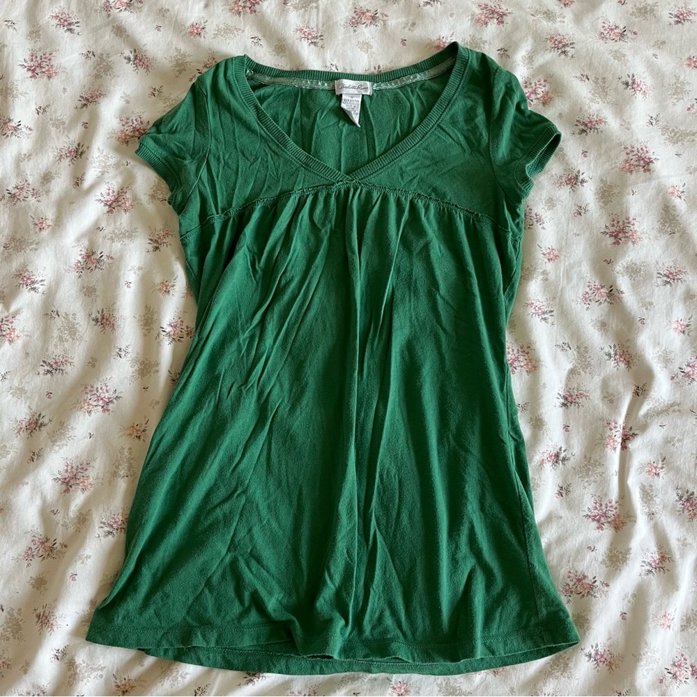 Y2K Charlotte Russe V-Neck Top